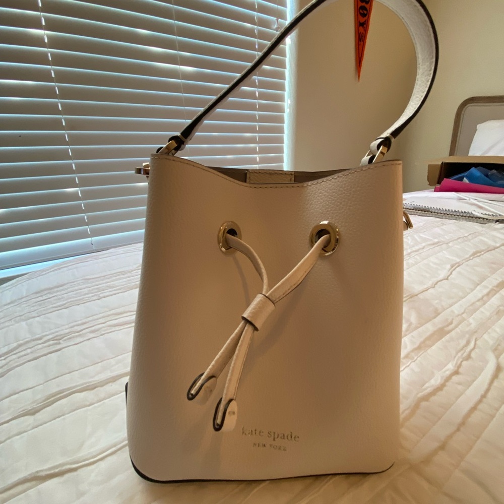 Kate Spade cream purse